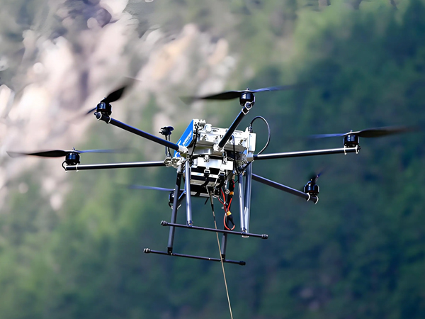 南京科技职业学院无人机电力巡检系统培训案例